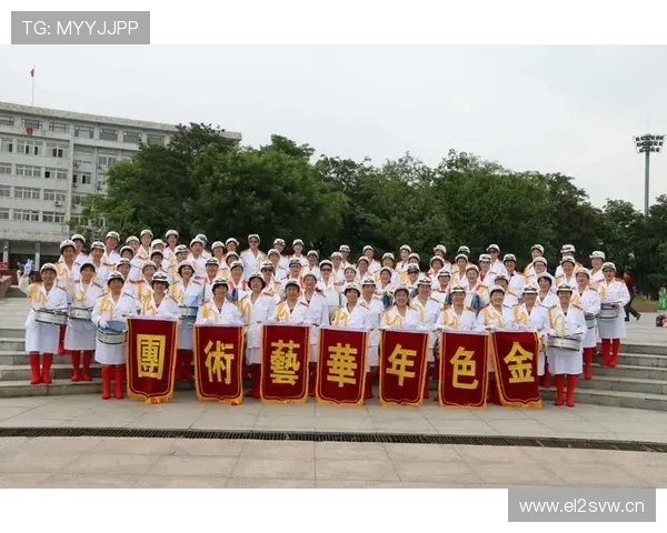 孙兴慜顺手戴的那只表比我一年收入还多，心态瞬间空白